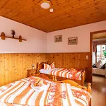 Und Gaststaette Zur Knappenschaenke Thermalbad Wiesenbad