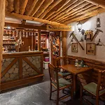 Affittacamere Und Gaststaette Zur Knappenschaenke Thermalbad Wiesenbad