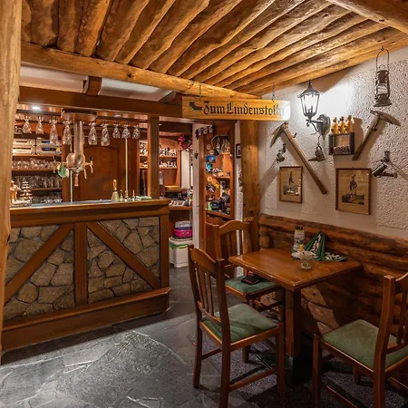 Gæstehus Und Gaststaette Zur Knappenschaenke Thermalbad Wiesenbad