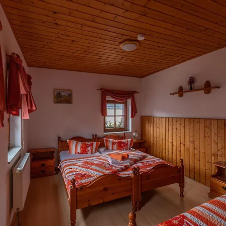 Gæstehus Und Gaststaette Zur Knappenschaenke