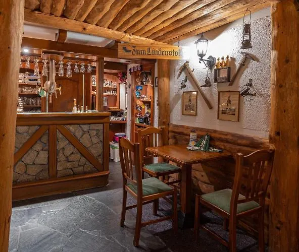 Und Gaststaette Zur Knappenschaenke Thermalbad Wiesenbad