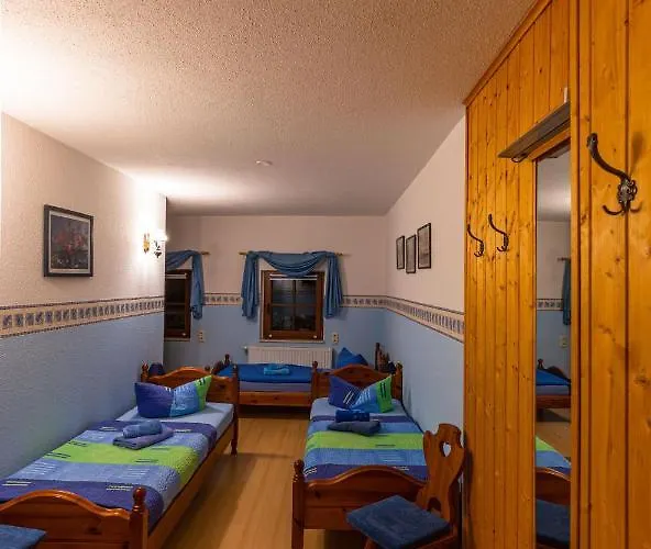 Und Gaststaette Zur Knappenschaenke Pensionat 3*