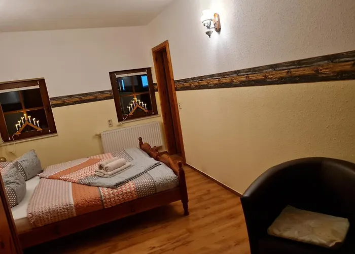 Pensionat Und Gaststaette Zur Knappenschaenke